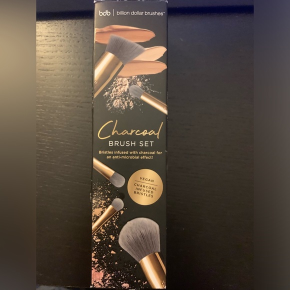 Billion Dollar Beauty 5 pc Charcoal Brush set - Picture 1 of 2